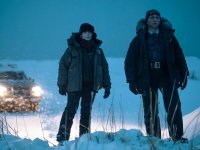 True Detective - Night Country, la recensione: mistero, tensione e umanità nel buio dell'Alaska