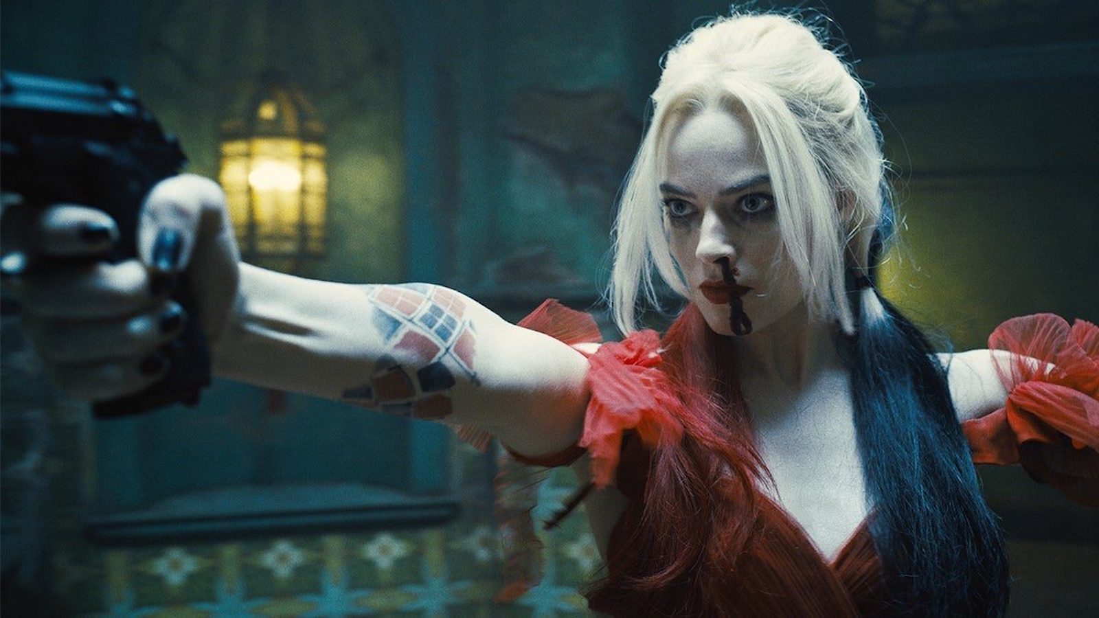 James Gunn non ha parlato con Margot Robbie, ma promette: 'Nessun recasting di Harley Quinn nel DCU'