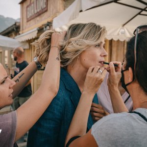 Sul set con Lucia Mascino