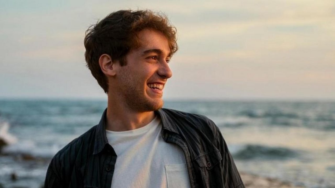 Federico Cesari e un pubblico conquistato con umanità e attenzione ai temi