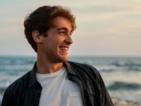 Federico Cesari e un pubblico conquistato con umanità e attenzione ai temi