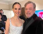 Mark Hamill e Natalie Portman riuniti ai Golden Globe 2024: 'Finalmente ho incontrato mia madre'