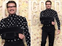 Pedro Pascal, come si è rotto il braccio e lo scherzo non riuscito a Matt Damon