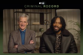 Criminal record: Peter Capaldi e Tom Moutchi