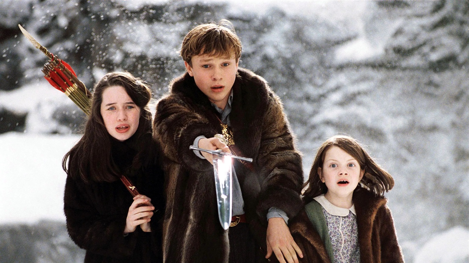 Le cronache di Narnia, Greta Gerwig svela: 'Sono molto intimorita all'idea di realizzare i film'