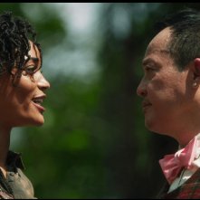 Tremors: Shrieker Island - Sahajak Boonthanakit, Cassie Clare in una scena del film