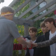 BTS Monuments: Beyond the Star, incontro con I fan in una scena della docu-serie Disney+