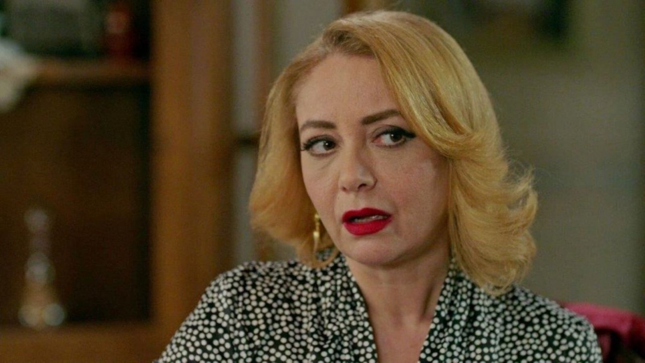 Terra Amara anticipazioni 13 gennaio: Zuleyha chiede a Fekeli di restare, Hakan si dichiara colpevole