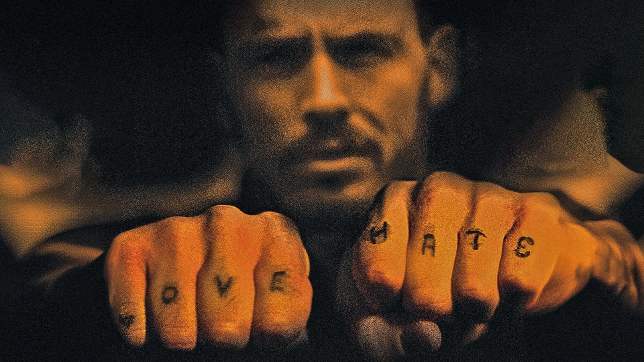 The Corrupted - Impero criminale, la recensione: un thriller cinico e cattivo