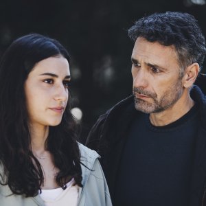 I Fantastici 5: Chiara Bordi e Raoul Bova in una scena della serie