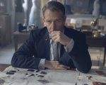 The New Look: Ben Mendelsohn è Christian Dior nel trailer della nuova serie Apple TV+