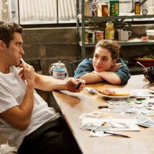 Amore & altri rimedi: Anne Hathaway e Jake Gyllenhaal in un'immagine