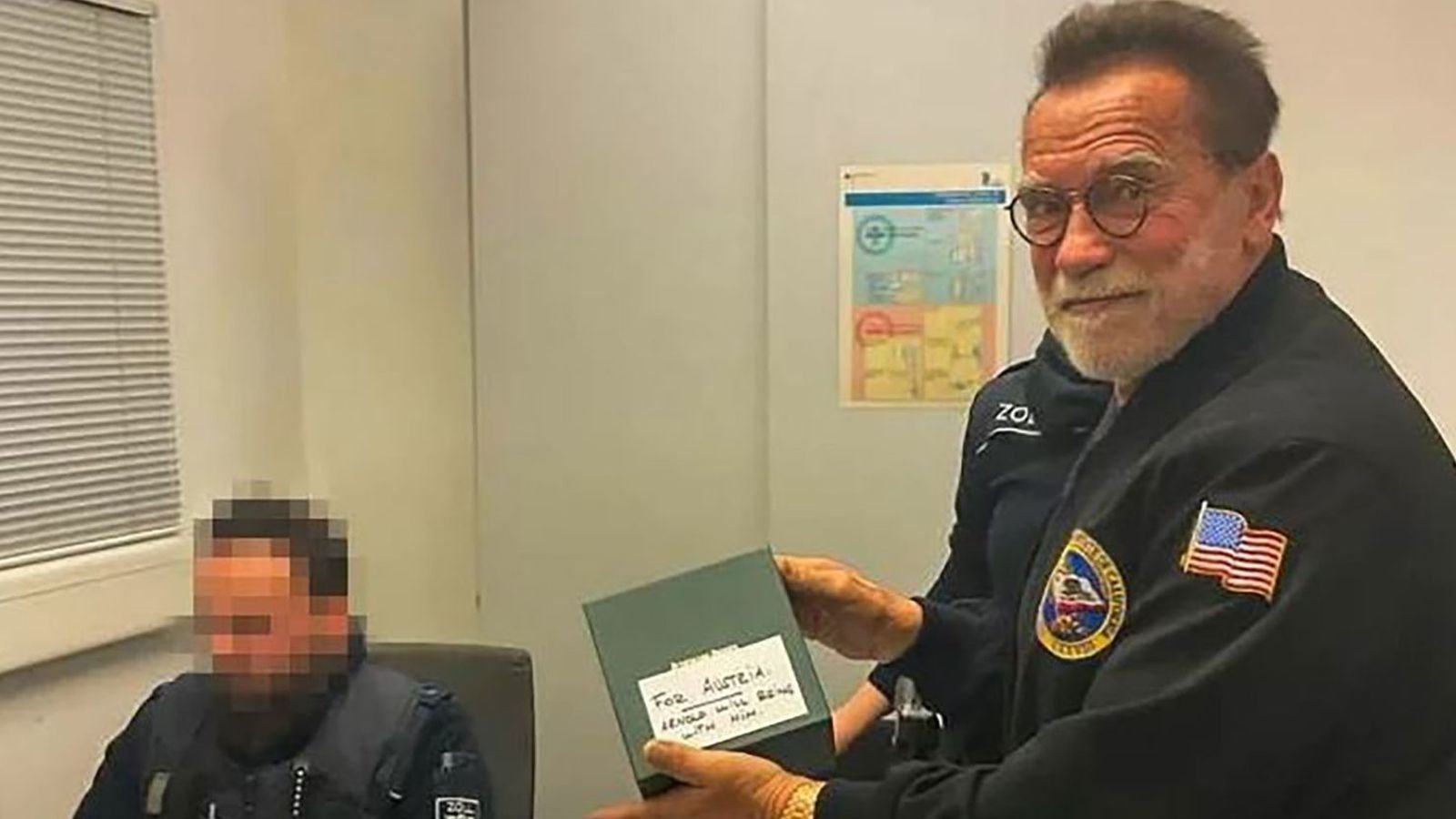 Arnold Schwarzenegger trattenuto all'aeroporto di Monaco per aver rifiutato di dichiarare un orologio di lusso