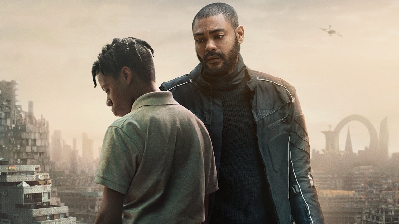 The Kitchen, la recensione: un esordio importante per un film distopico poco coinvolgente