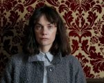 The Woman In The Wall, recensione: Ruth Wilson è eccezionale nella serie su Paramount+
