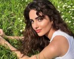 Chi è Selin Genç l'attrice che interpreta Gülten nella soap turca Terra Amara: Età, biografia e successi