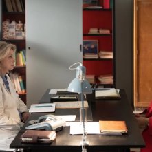 Dieci minuti: Barbara Ronchi e Margherita Buy  una scena del film