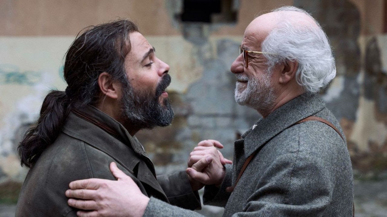 Caracas: il trailer del film di Marco D'Amore con Toni Servillo