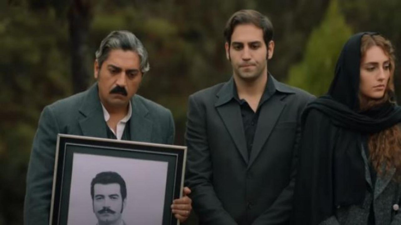 Terra Amara anticipazioni 26 gennaio: Zuleyha organizza un funerale intimo per Demir, rabbia dei dipendenti