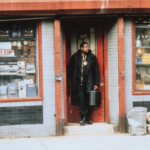 Ghost Dog - Il codice del samurai: Forest Whitaker in una scena del film