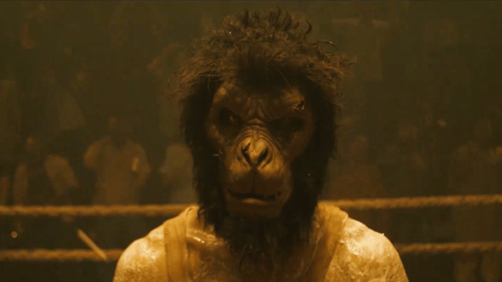 Monkey Man: Dev Patel è una 'bestia' in cerca di vendetta nel trailer italiano