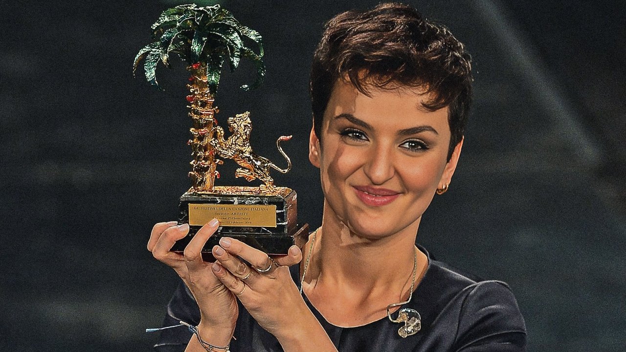 Sanremo 2024, sarà una cantante a trionfare (dieci anni dopo Arisa)?