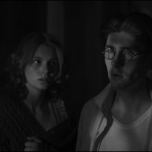 Prima danza, poi pensa. Alla ricerca di Beckett: Fionn O'Shea, Léonie Lojkine in una scena del film