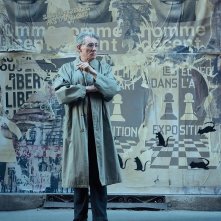 Prima danza, poi pensa. Alla ricerca di Beckett: Gabriel Byrne in una scena