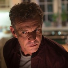 L'intruso: Dennis Quaid in una scena del film