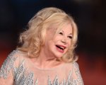 Sandra Milo è morta, la musa di Fellini volto della tv italiana si è spenta a 90 anni