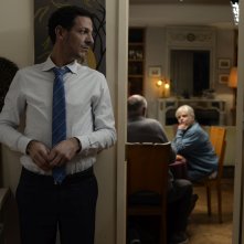 Una bugia per due: Vincent Dedienne in una scena