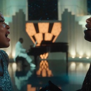 Il colore viola: Taraji P. Henson, Fantasia Barrino in un momento musicale del film