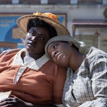 Il colore viola: Fantasia Barrino e Danielle Brooks in una foto