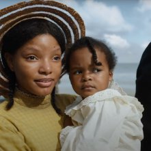 Il colore viola: Halle Bailey in una scena del film
