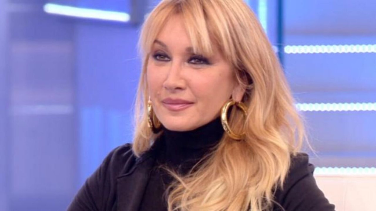 Simona Tagli al Grande Fratello: la carriera e cosa fa oggi la nuova concorrente del reality