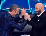 Sanremo 2024: non si sevizia un John Travolta