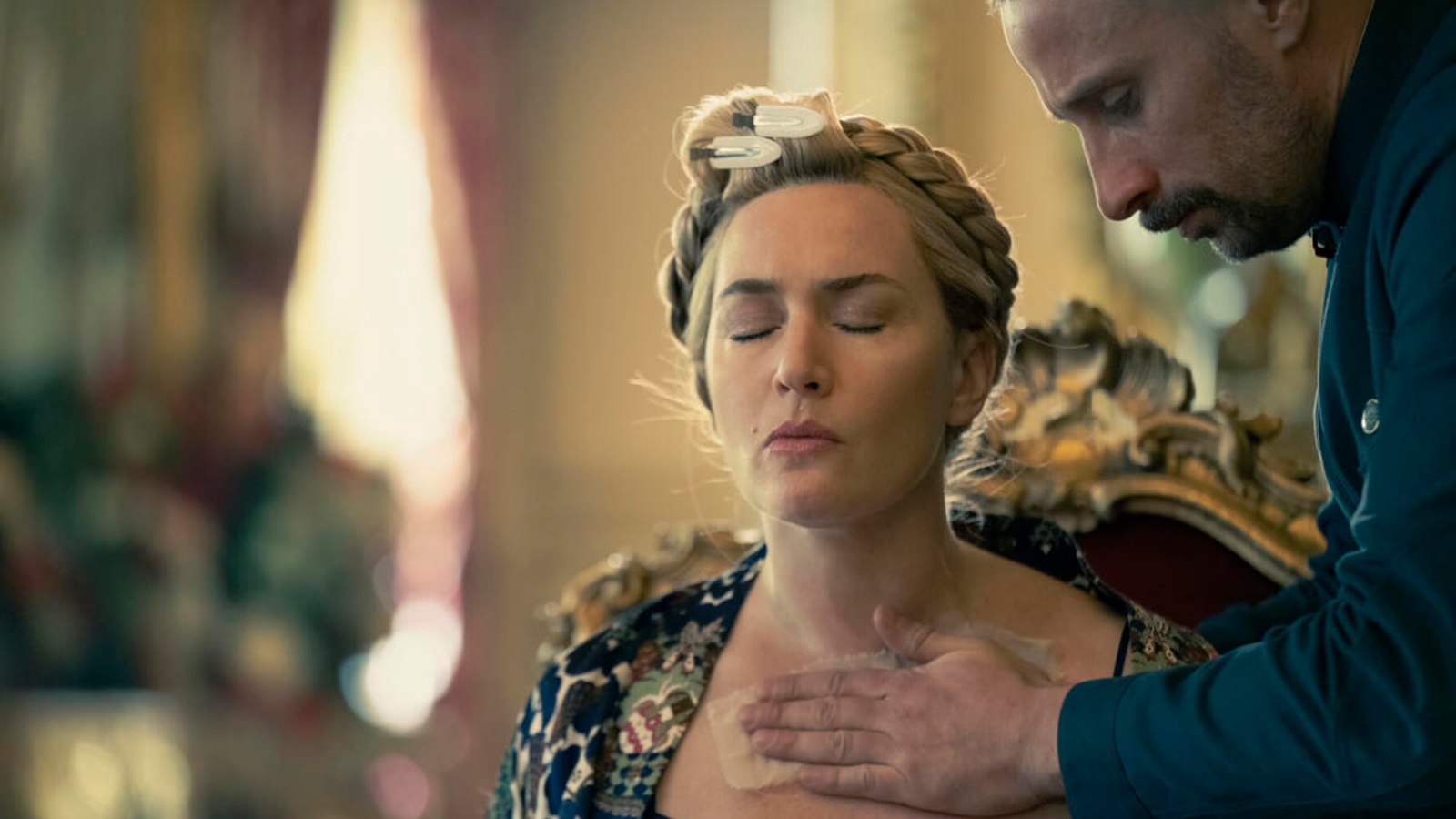 The Regime: Kate Winslet è una leader dai comportamenti bizzarri nel trailer della serie
