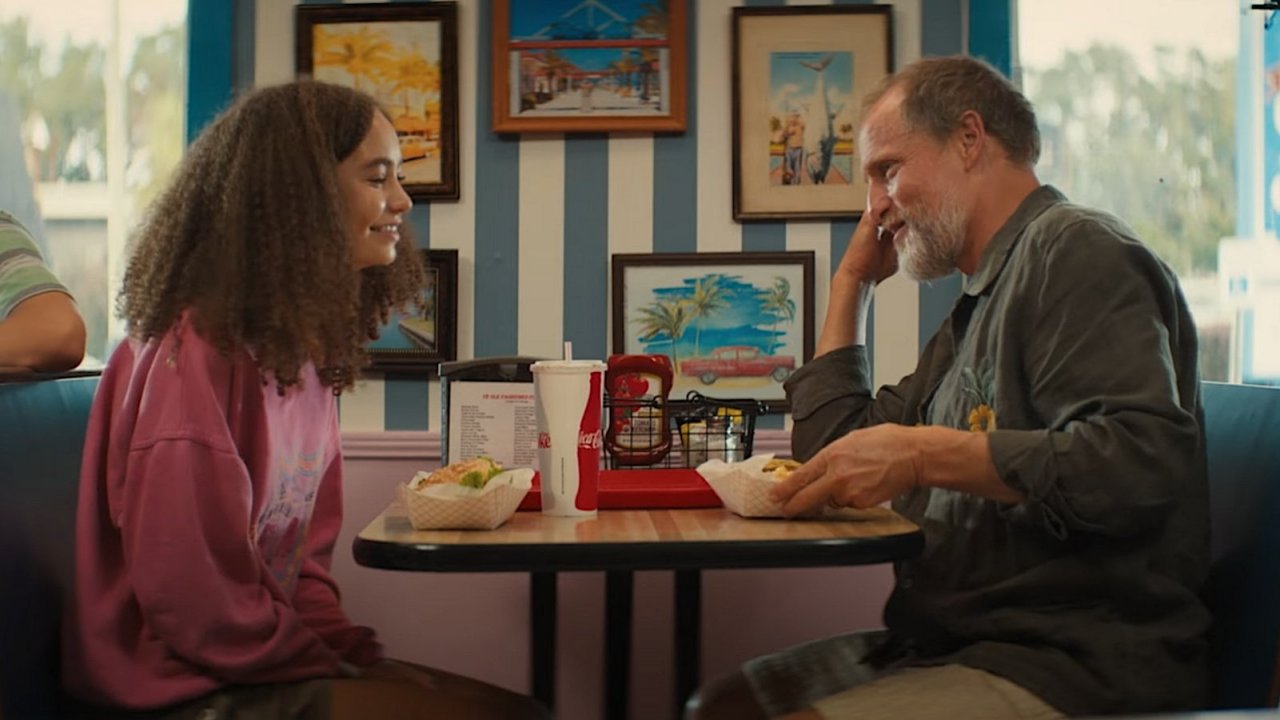 Suncoast, la recensione: la morte è occasione di crescita nel coming of age con Nico Parker e Laura Linney