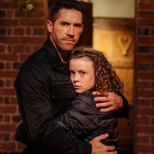 Legacy of Lies: Scott Adkins, Honor Kneafsey in una scena del film