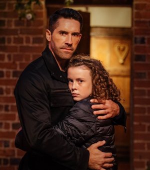 Legacy Of Lies Gioco D inganni La Recensione Del Film Con Scott Adkins legacy-of-lies-gioco-d-inganni-la-recensione-del-film-con-scott-adkins