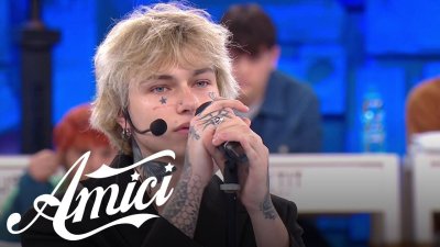 Amici Ufficiale on X: Le grandi emozioni sono di scena sul palco di  #Amici23 con Clara e Mr.Rain e la bellissima Un milione di notti! 🎶   / X