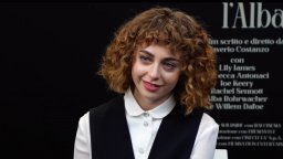 Finalmente l'alba: Saverio Costanzo e Rebecca Antonaci