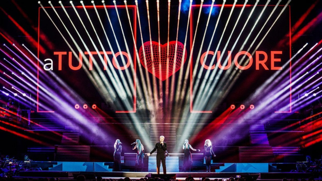 aTuttoCuore con Claudio Baglioni  stasera 14 febbraio su Rai 1: scaletta dello show di San Valentino