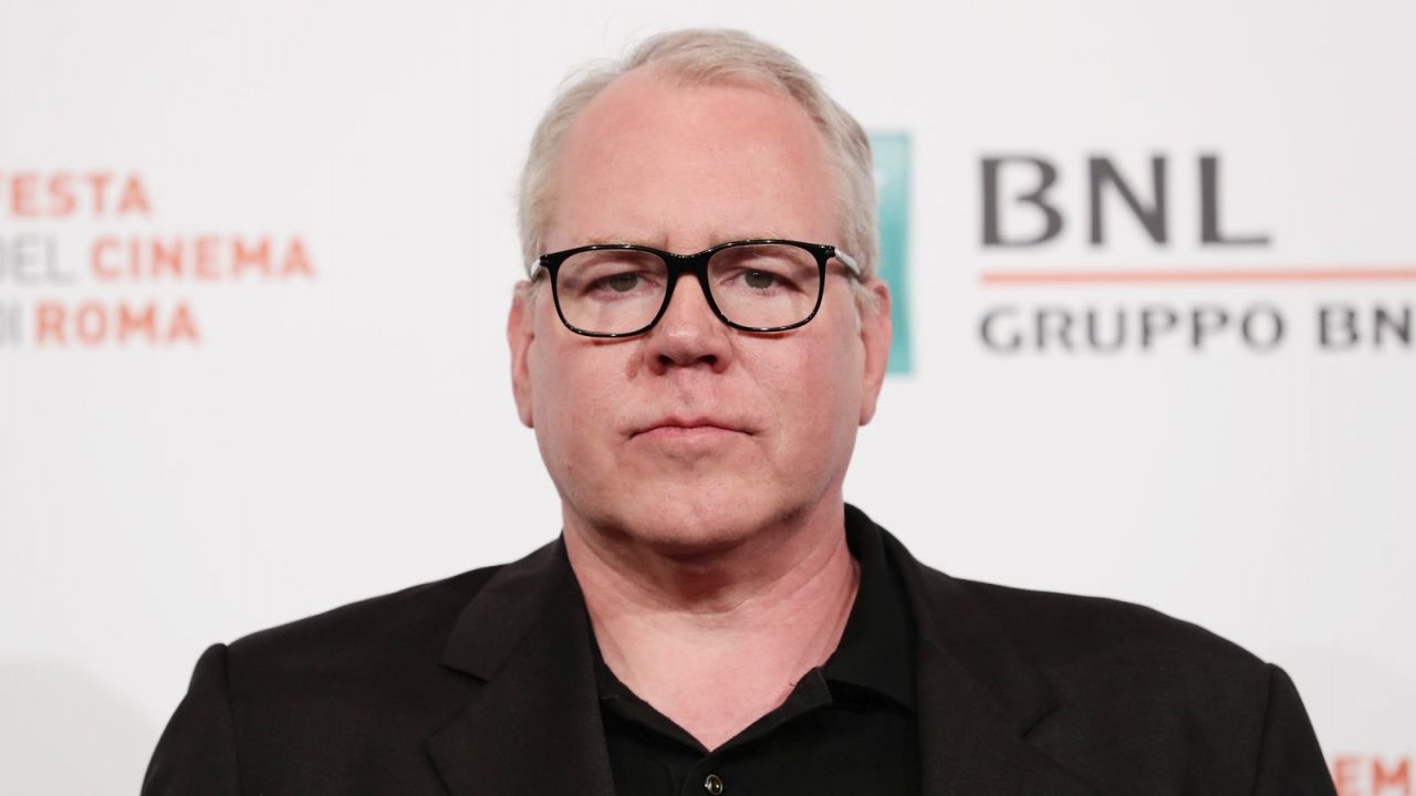 Bret Easton Ellis debutterà alla regia con il film horror Relapse, nel cast Joseph Quinn di Stranger Things