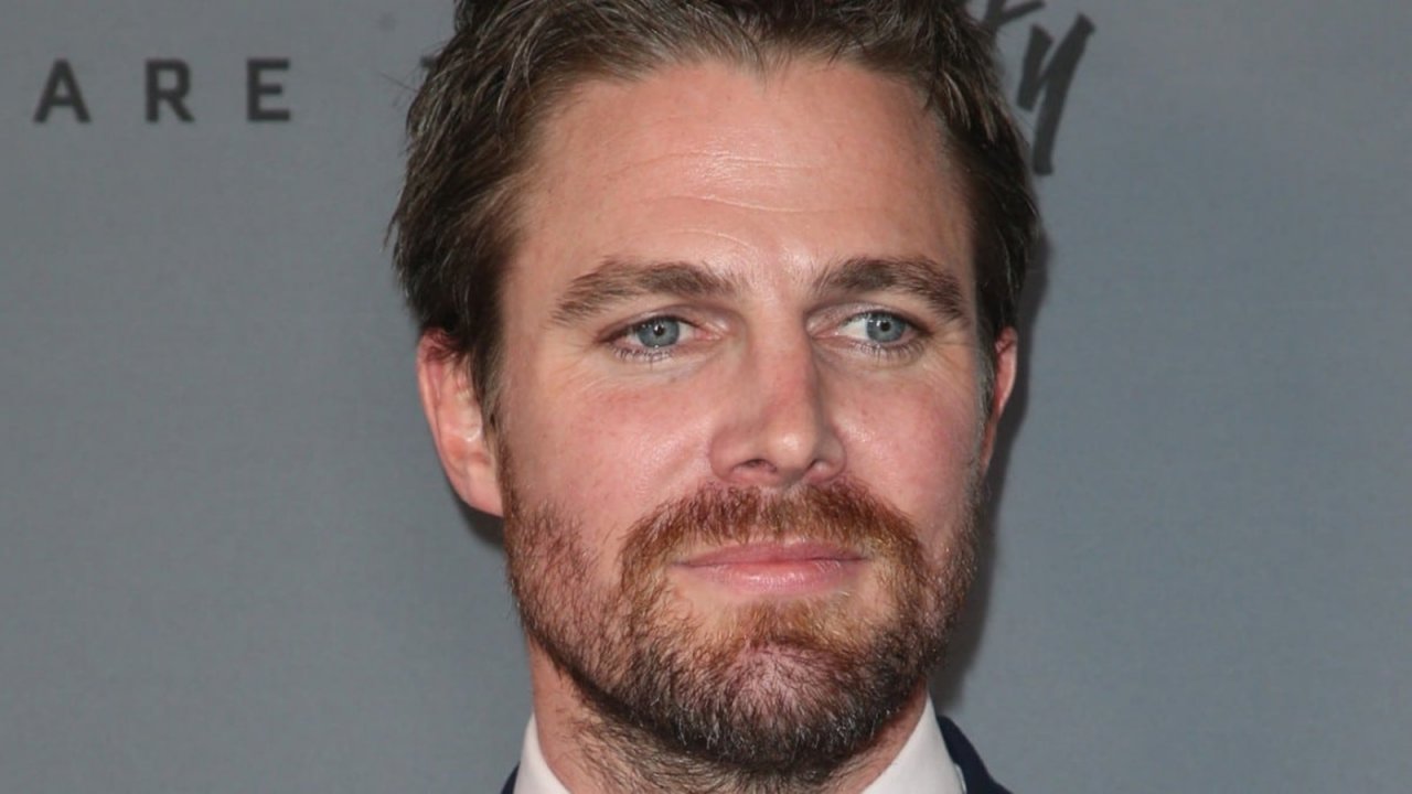 Suits L.A.: Stephen Amell protagonista del pilot della serie