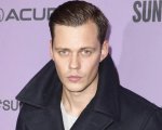 Bill Skarsgård, la star di John Wick 4 e IT condannato per possesso di droga in Svezia