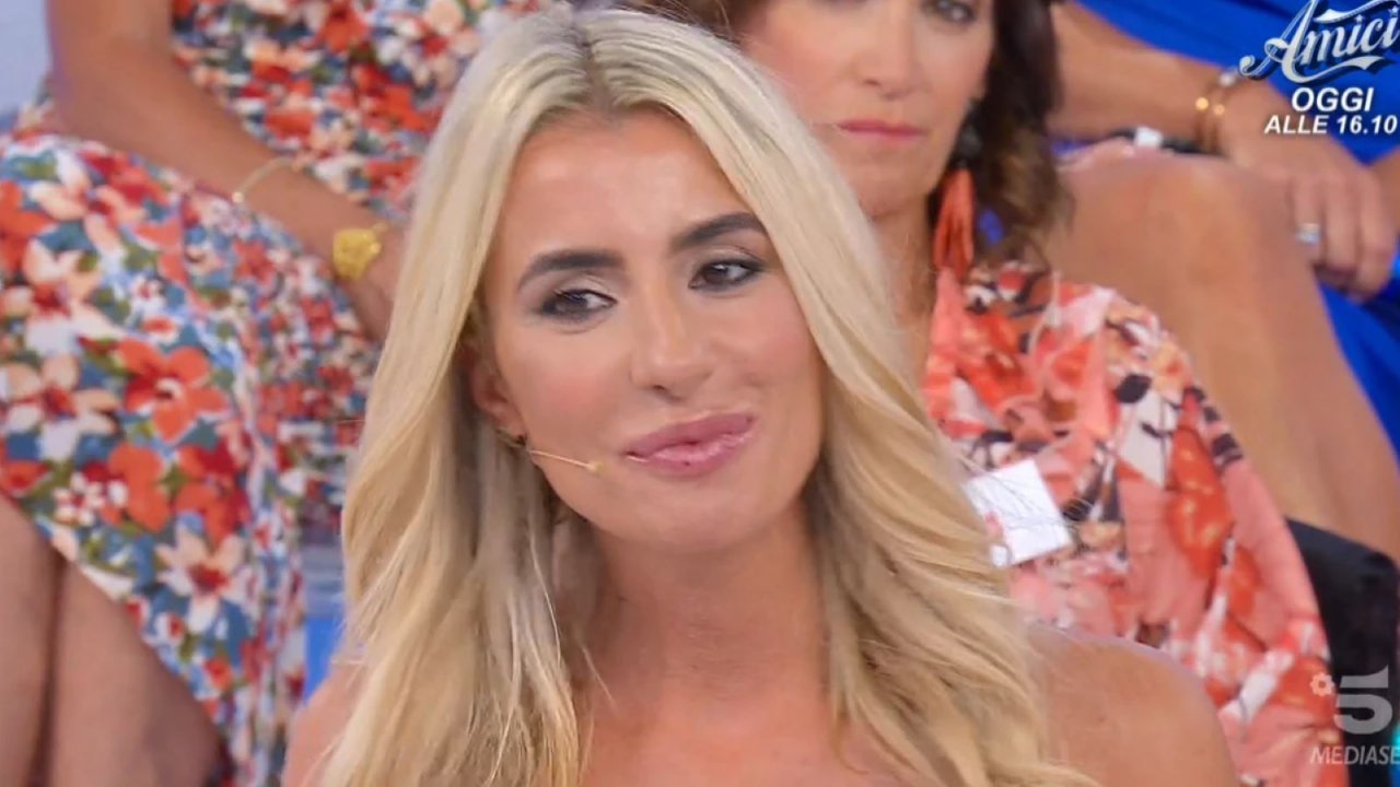 Uomini e Donne anticipazioni: Mario chiede a Ida di perdonarlo,  Raffaella in lacrime per la scelta di Brando