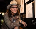 Johnny Depp tenta il ritorno in grande stile a Hollywood con Day Drinker insieme a Penélope Cruz