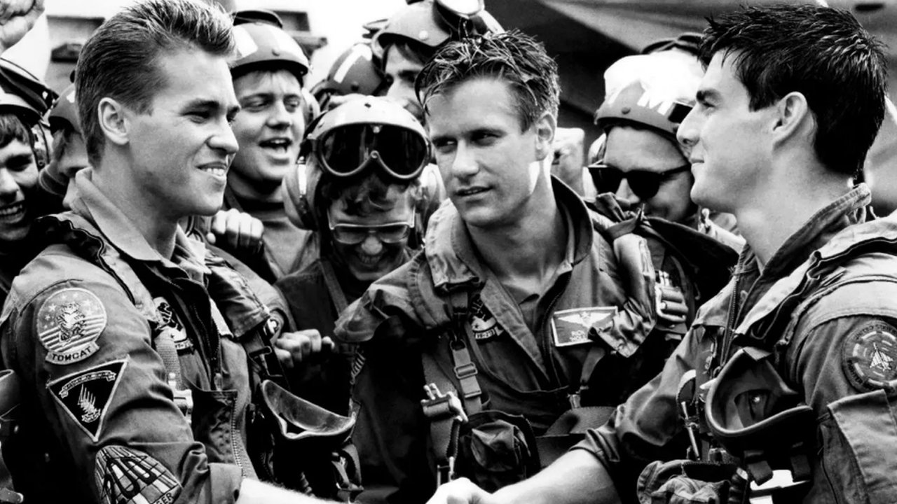 Top Gun: una star dell'originale denuncia Paramount per aver usato la sua immagine in Maverick