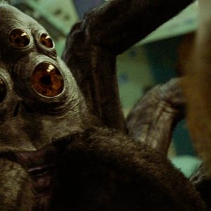 Spaceman: il ragno Hanus doppiato in originale da Paul Dano